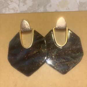 Elegant Gold and Black Earrings